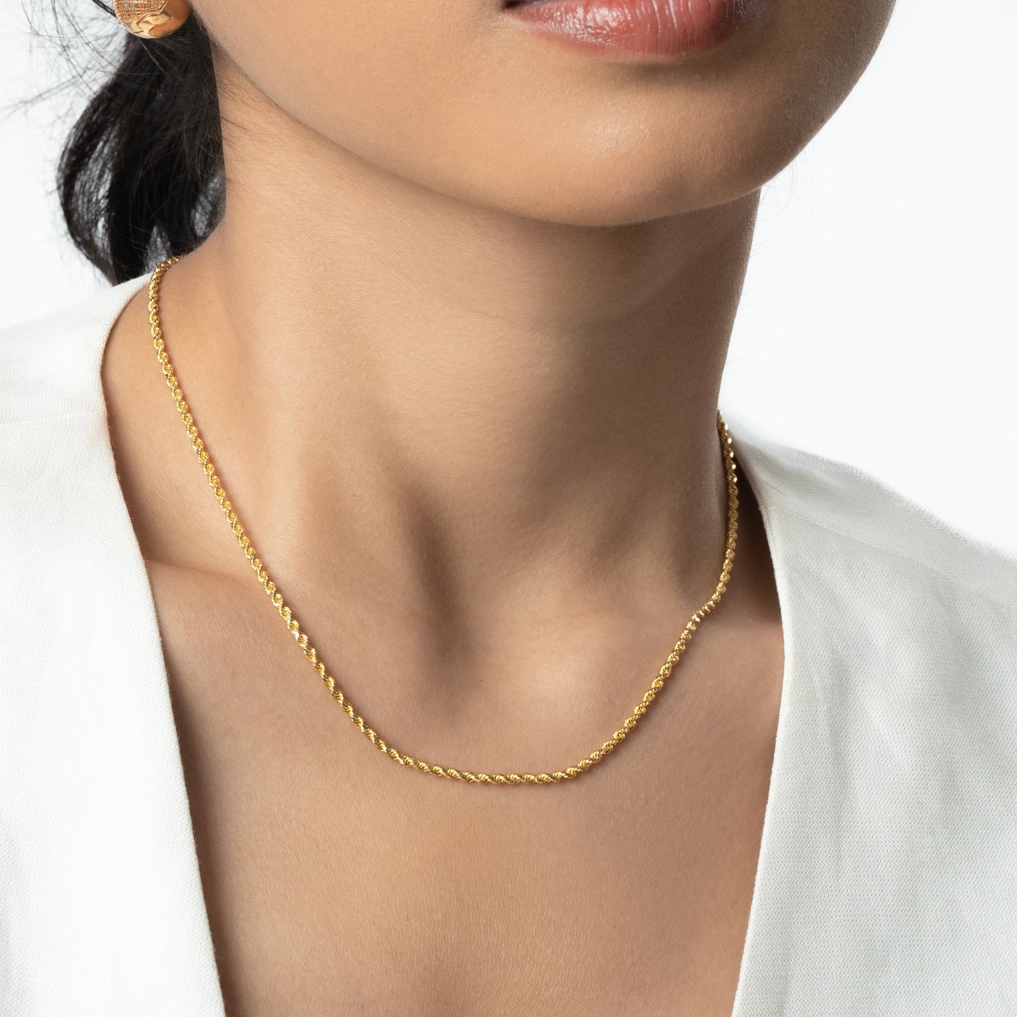 Ezra Bold Chain Necklace
