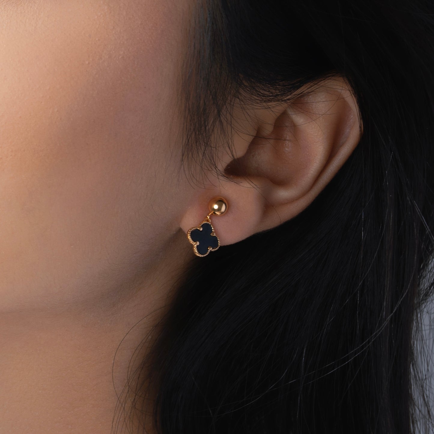 Alora Black Clover Stud Earring