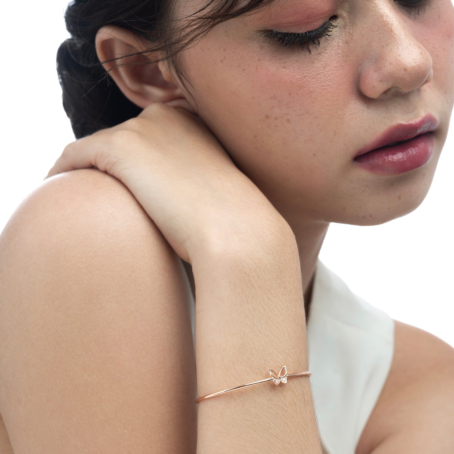 Fleurette Butterfly Bangle