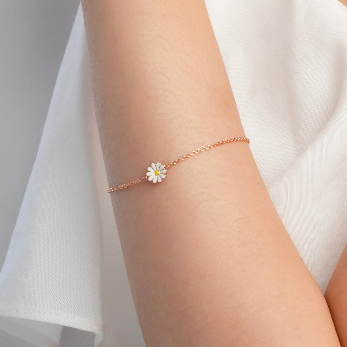 Daisy d’Or Rose Bracelet