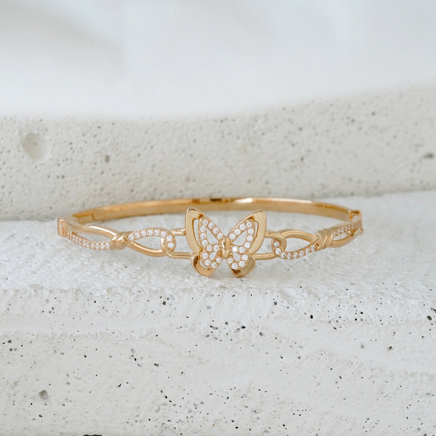 Aradea Butterfly Bangle
