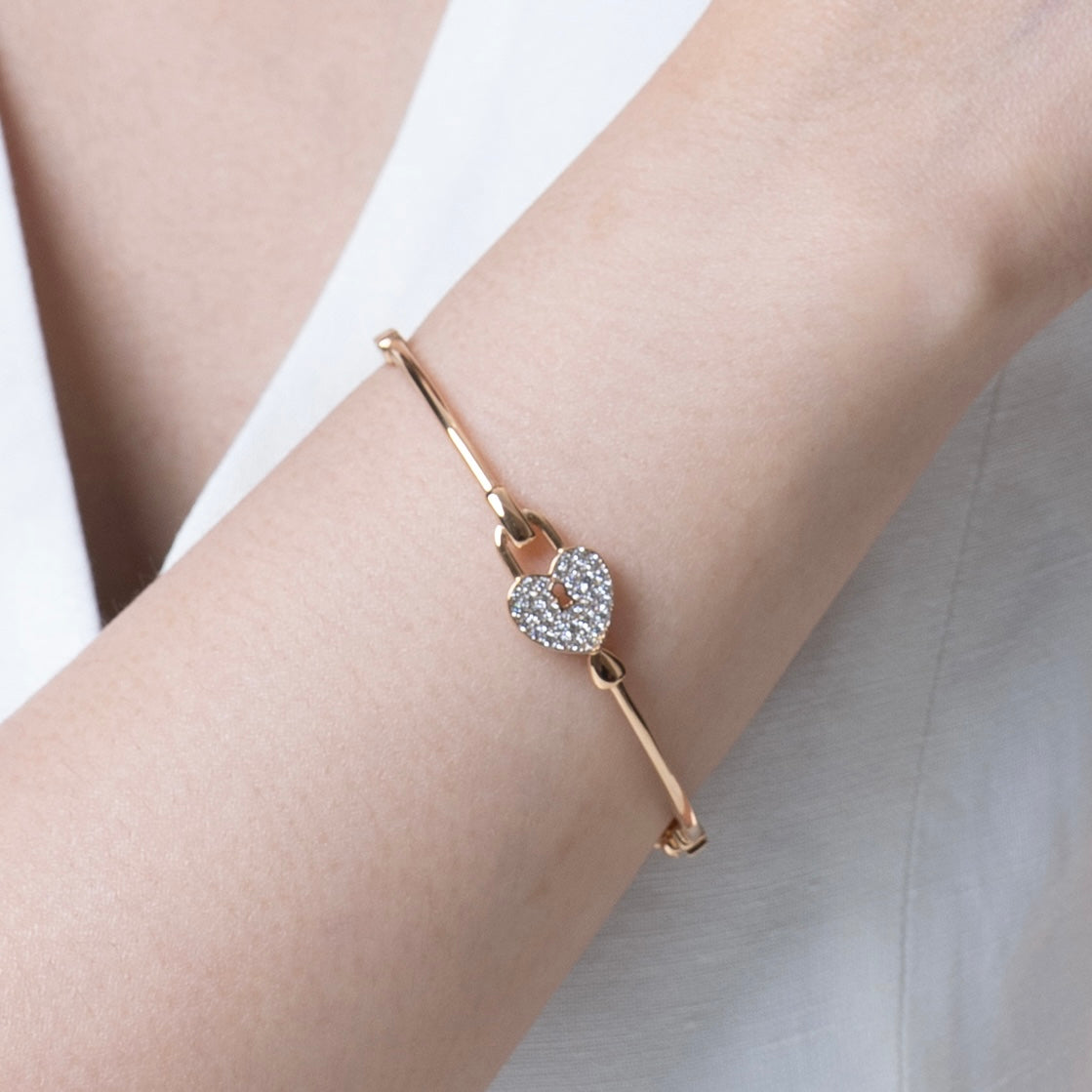 Fillion Heart Lock Bangle