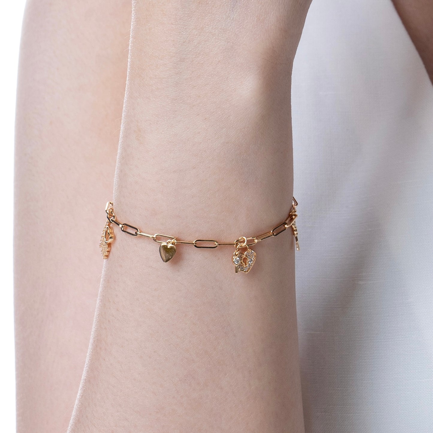 Viona Paper Clip Bracelet