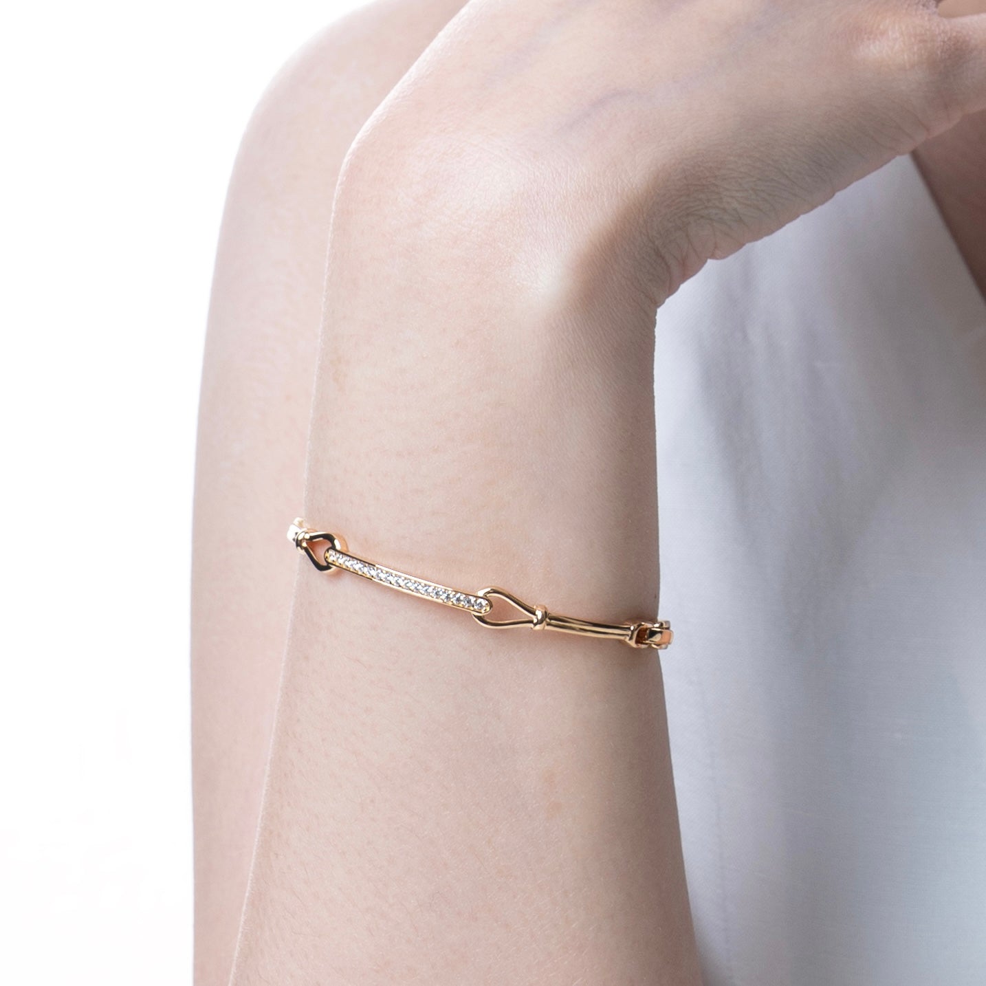 Leviana Chain Bangle