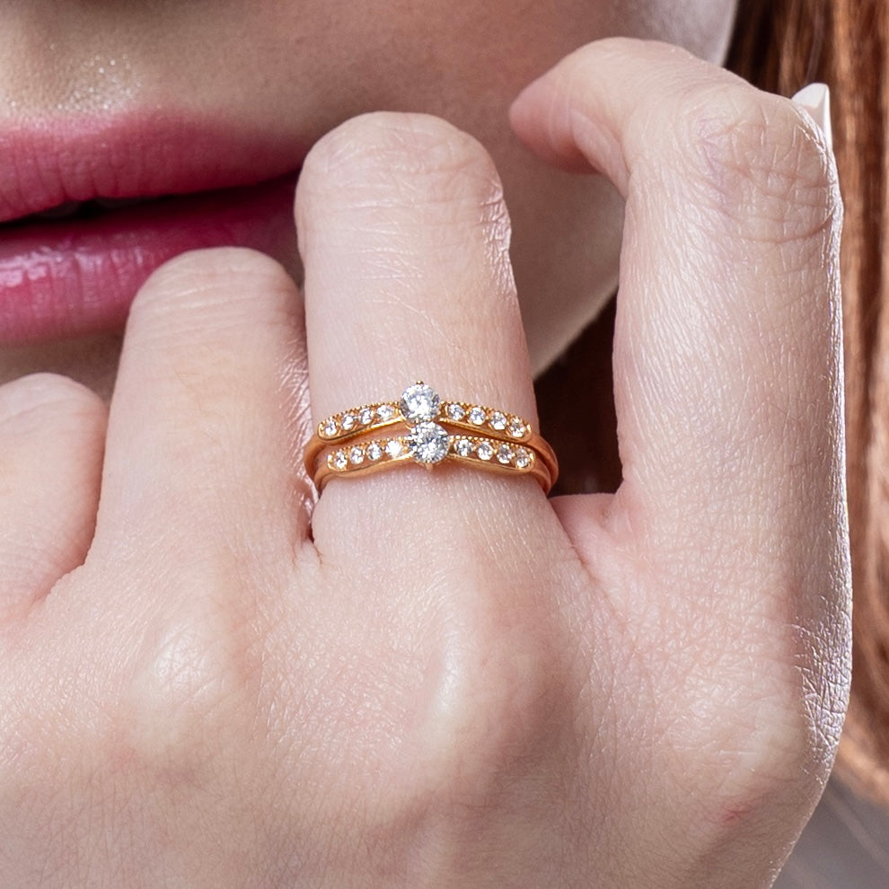 Chloe Cluster Stone Ring