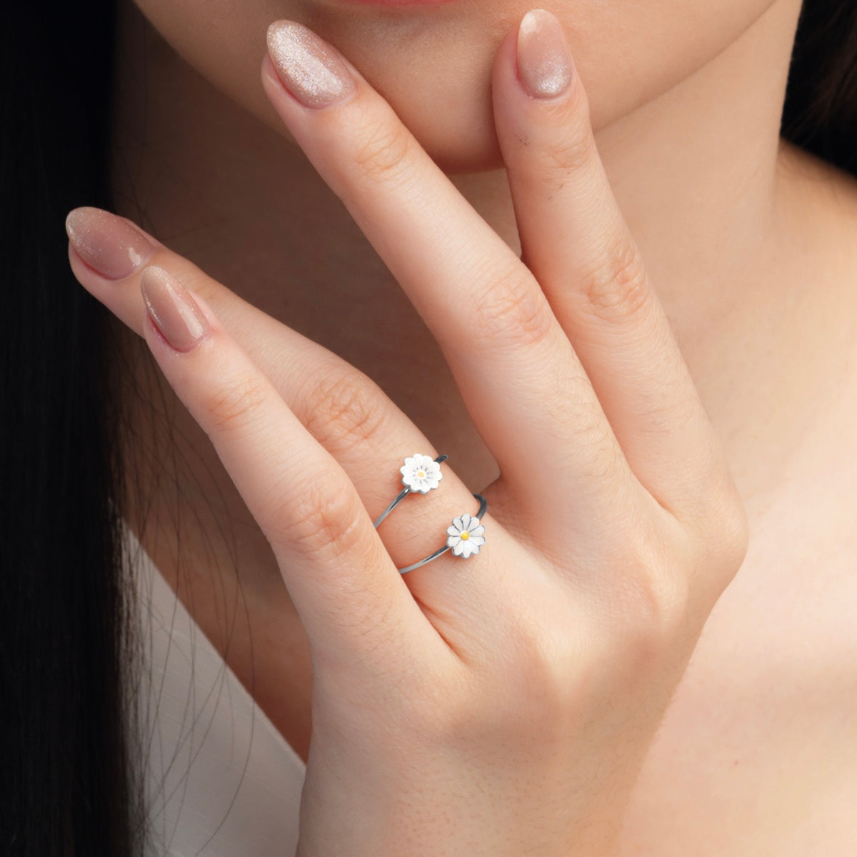 Daisy d’Or White Ring