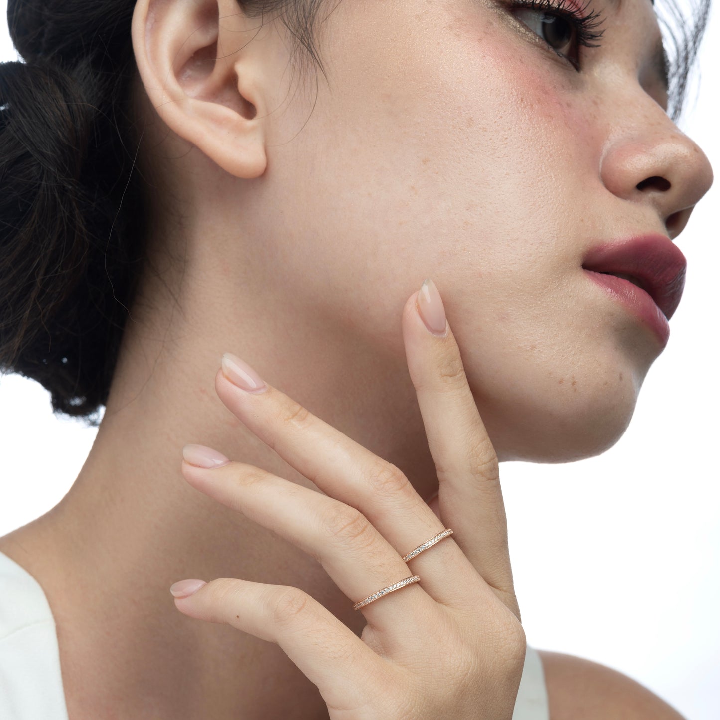 Diane Classic Listring Bar Ring