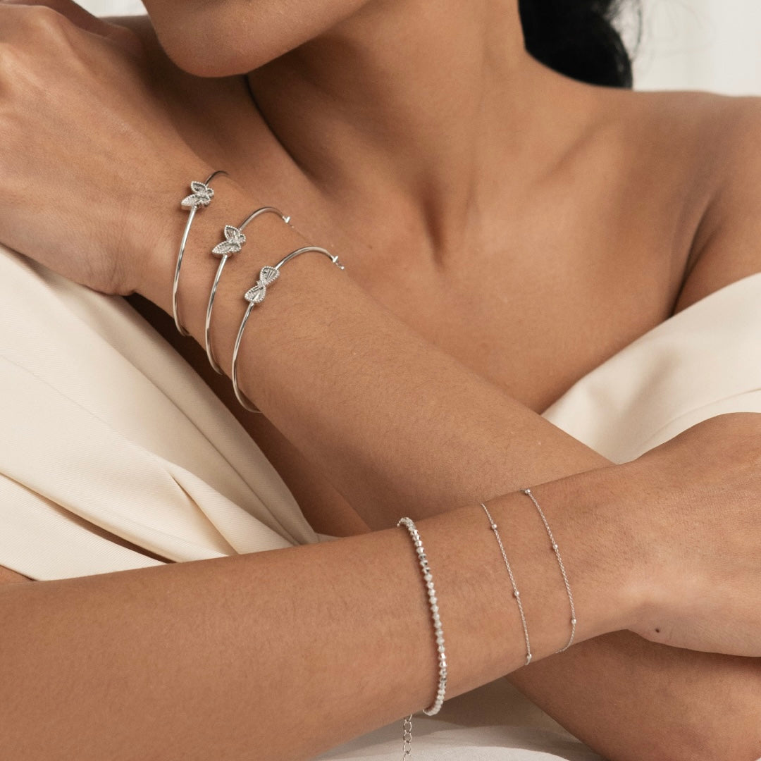 Emira Butterfly Bangle