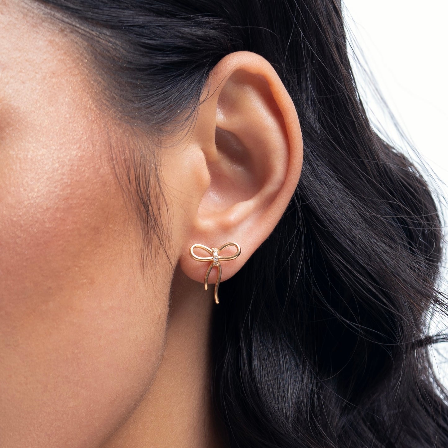 Tarly Bow Stud Earring