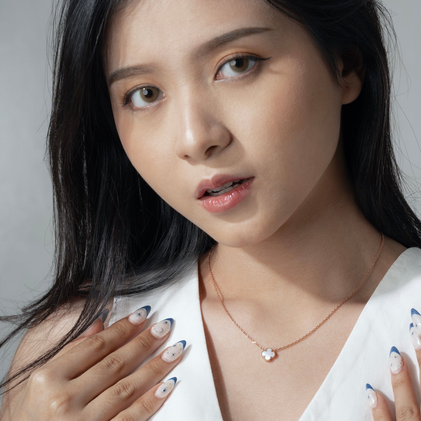 Eloise White Clover Necklace