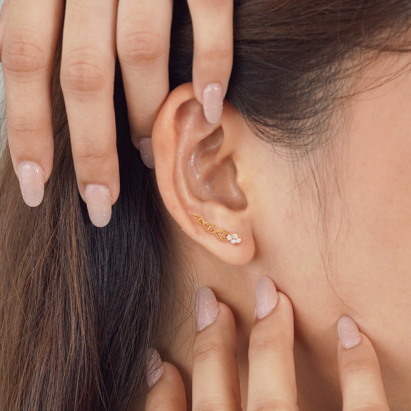Lacerta Ear Climber