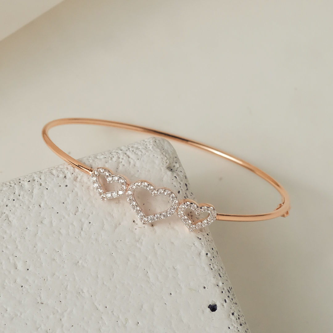 Joy Dazzling Heart Bangle