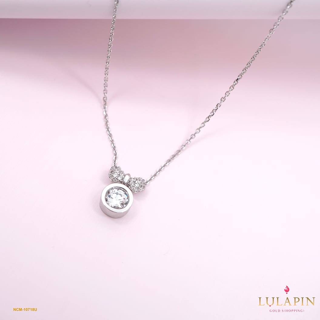 Sparkling Bow Tie with Rounded Solitaire Necklace