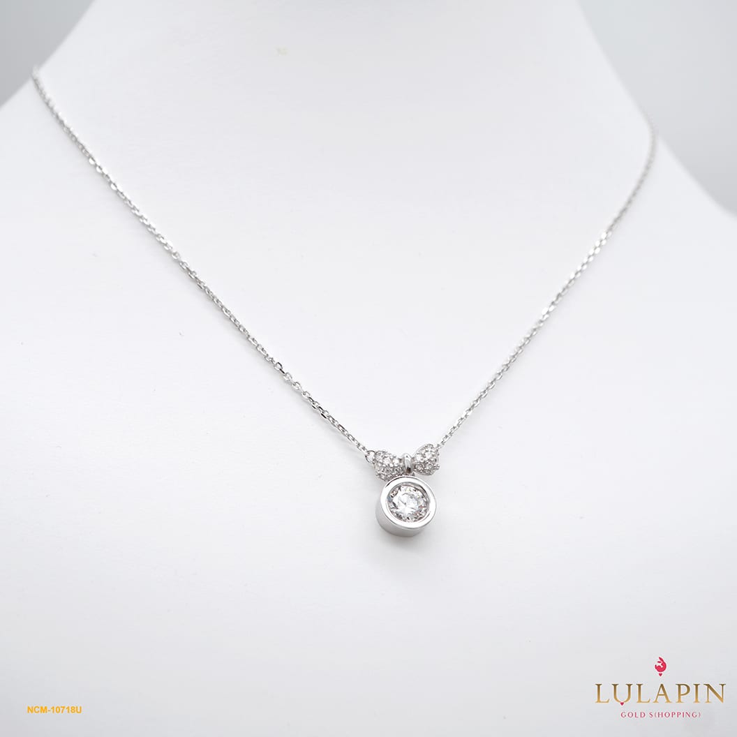 Sparkling Bow Tie with Rounded Solitaire Necklace