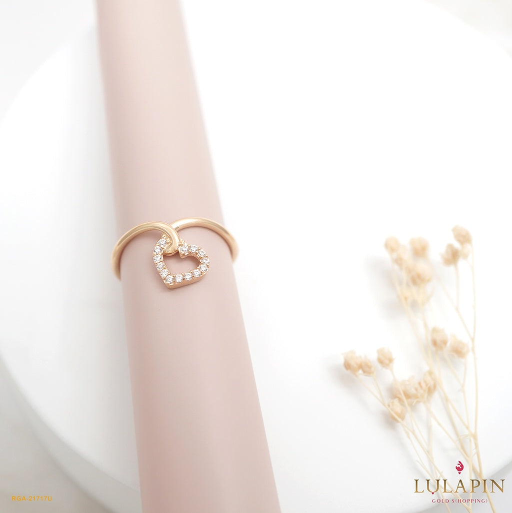 Hanging Sparkling Heart Ring