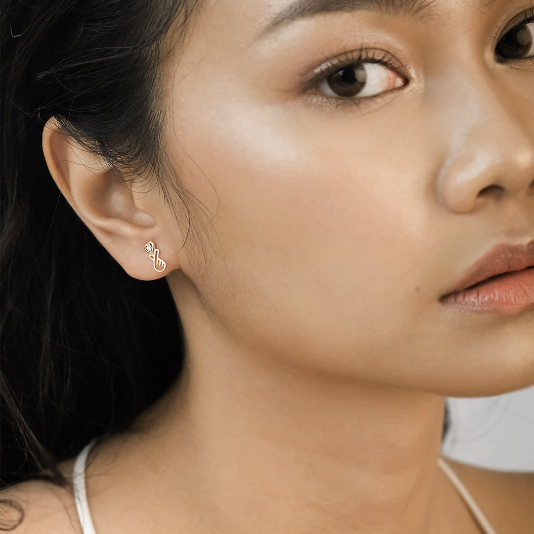 Annyeong Stud Earring