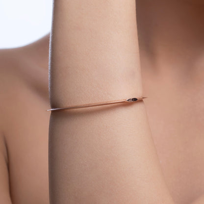Noemi Thin Bangle