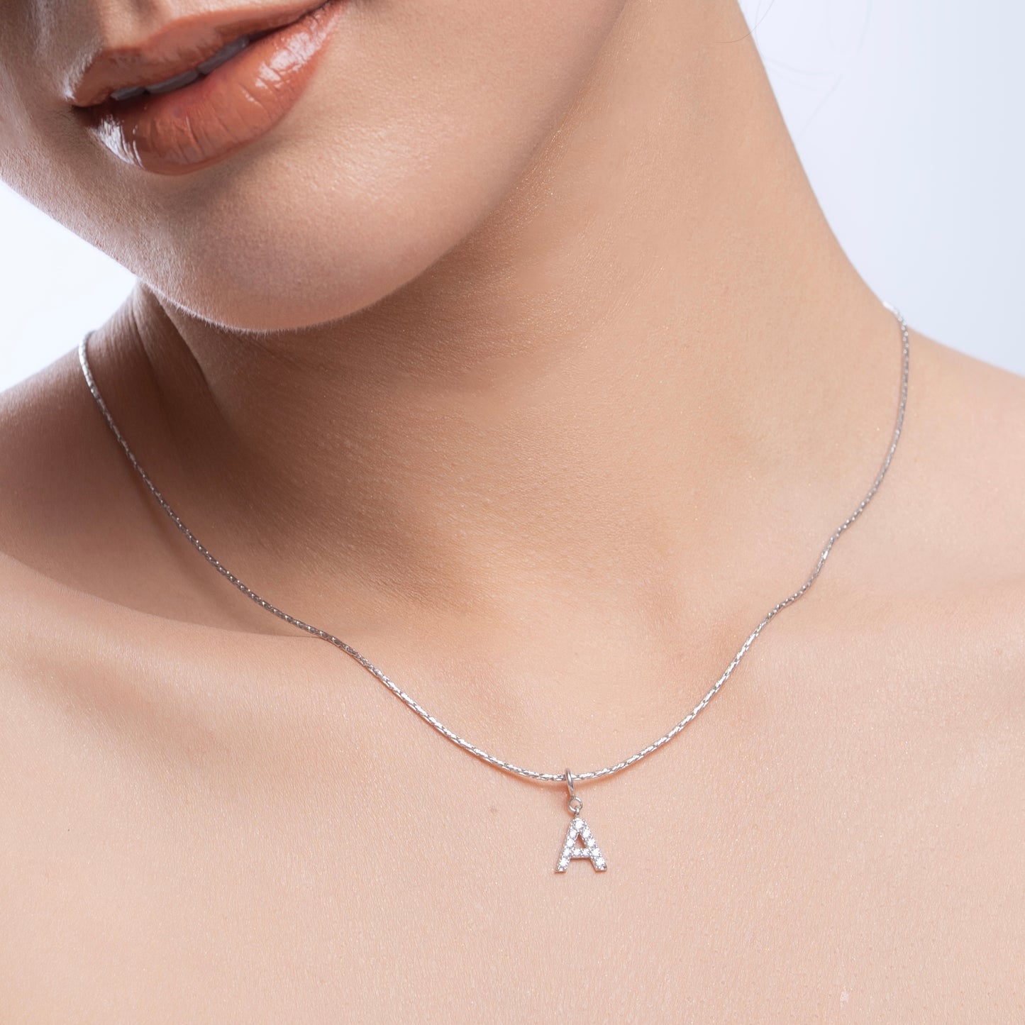 Lovina Simple Necklace