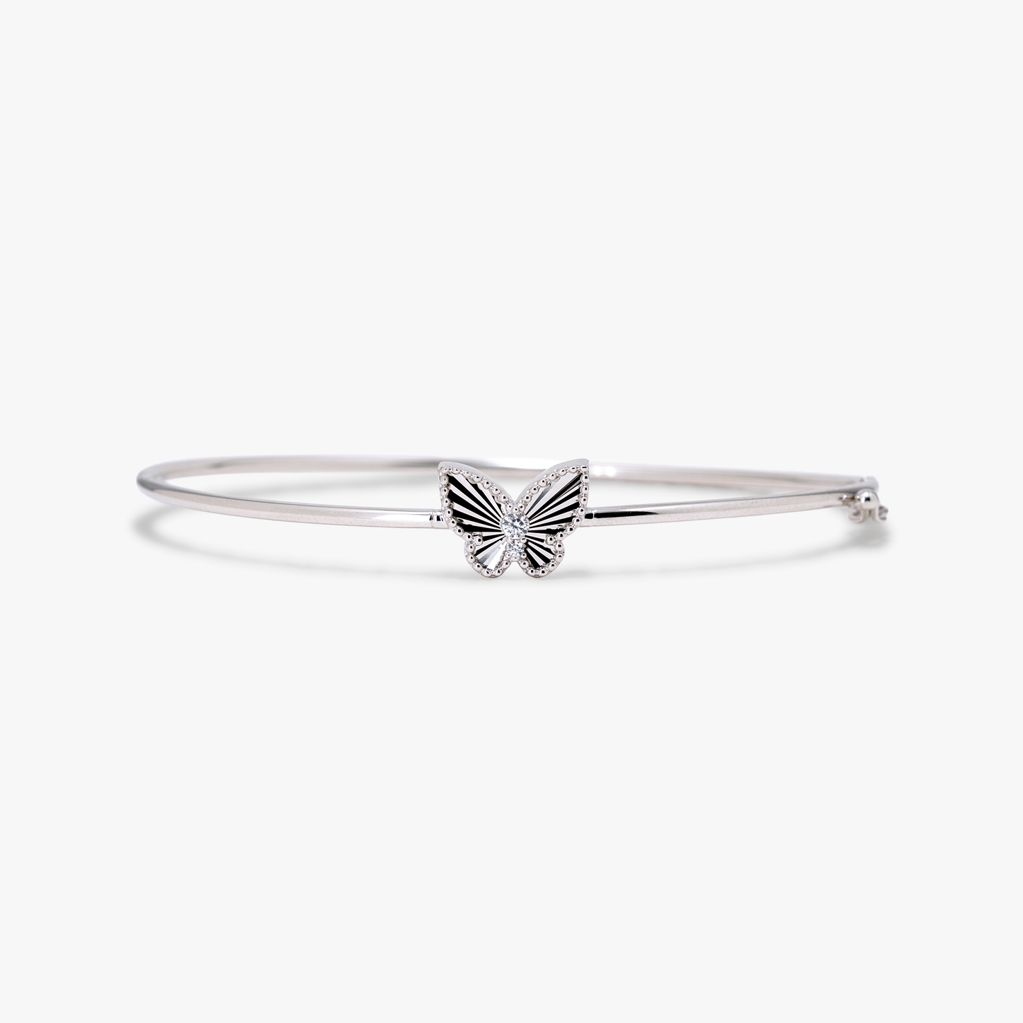Emira Butterfly Bangle