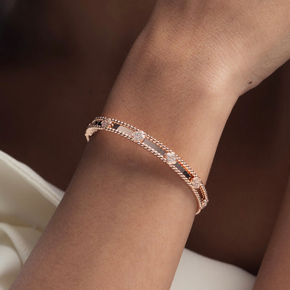 Vaelisa Clover Bangle