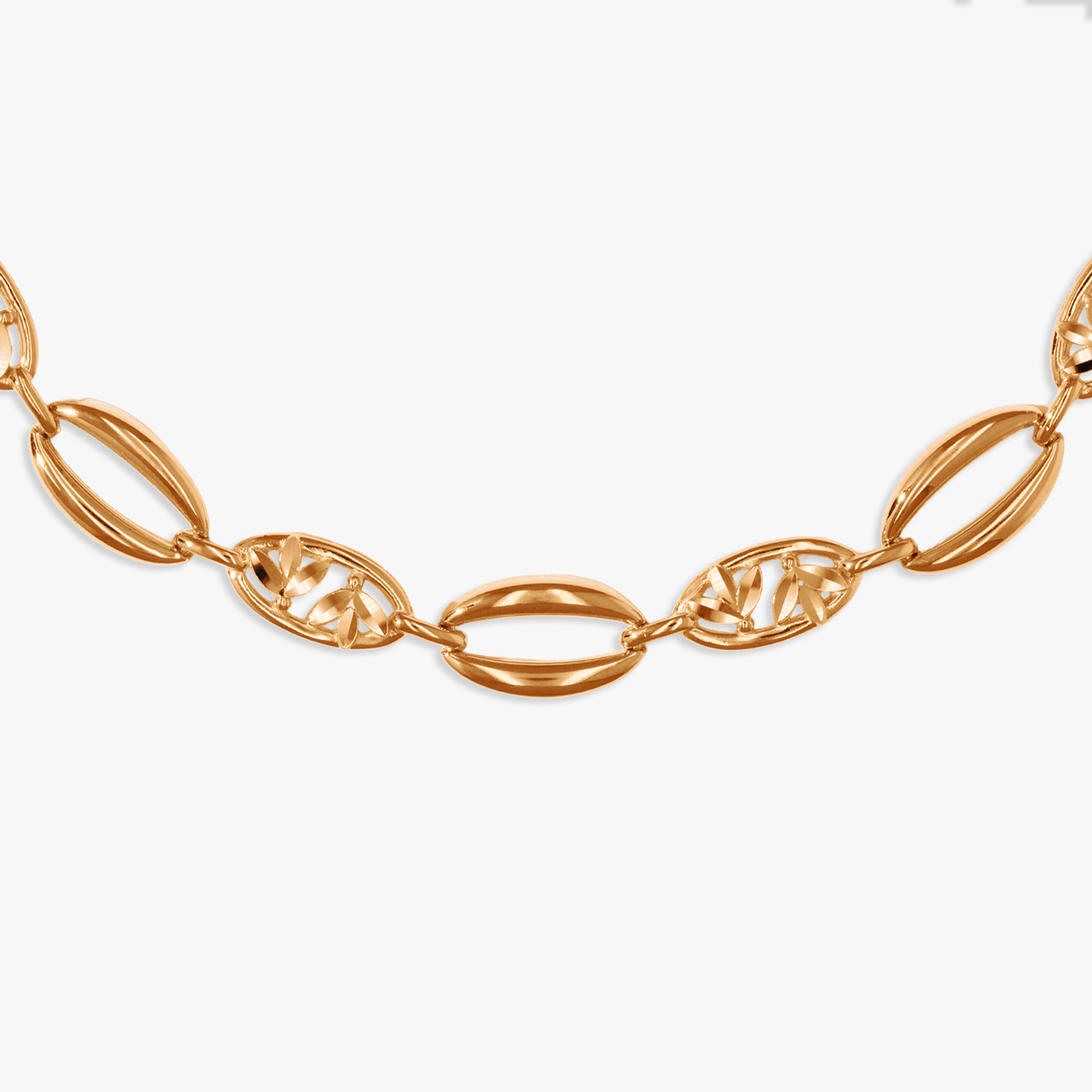 Clarita Oval Leaf Bracelet
