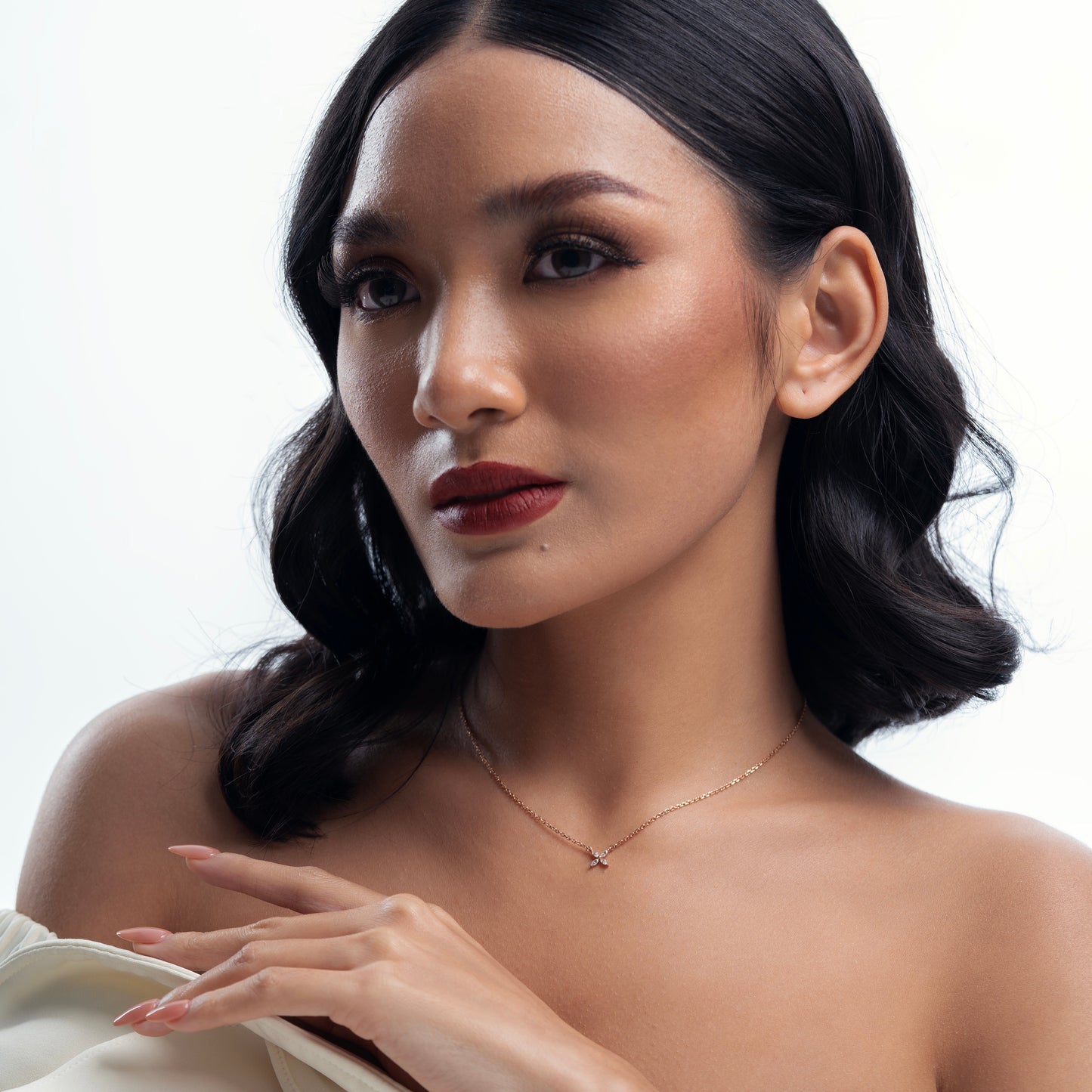 Clara Mini Fleur Necklace