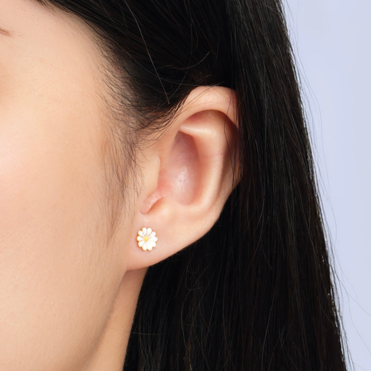 Daisy d’Or Rose Stud Earring