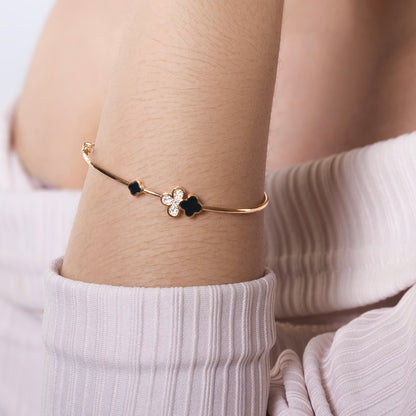 Mazie Black Clover Bangle