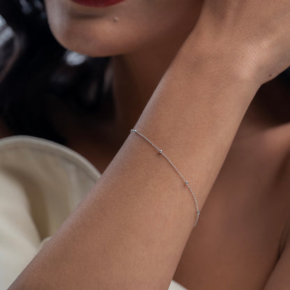 Courtney Simple Bracelet