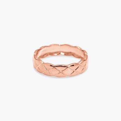 Jacqueline XOXO Ring