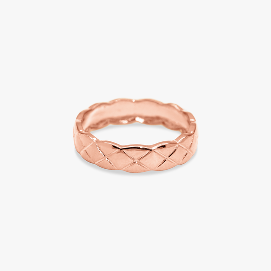 Jacqueline XOXO Ring