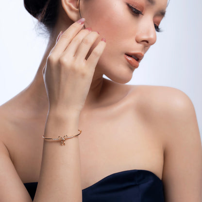 Isolde Bow Bangle