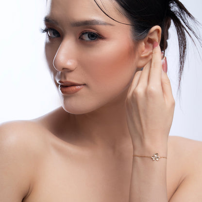 Sue Clover Bracelet