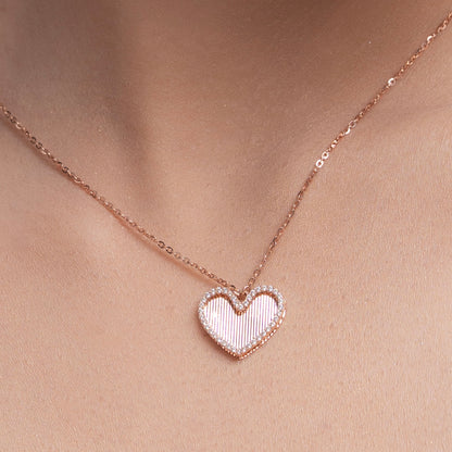 Vella Listring Heart Necklace