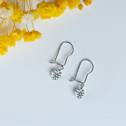 Bloom Daisy Earring