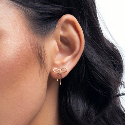 Tarly Bow Stud Earring