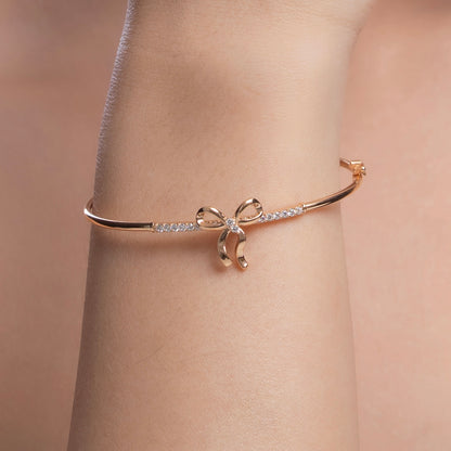 Isolde Bow Bangle