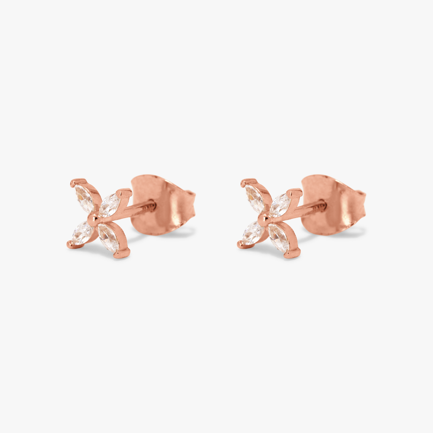 Clara Mini Fleur Stud Earring