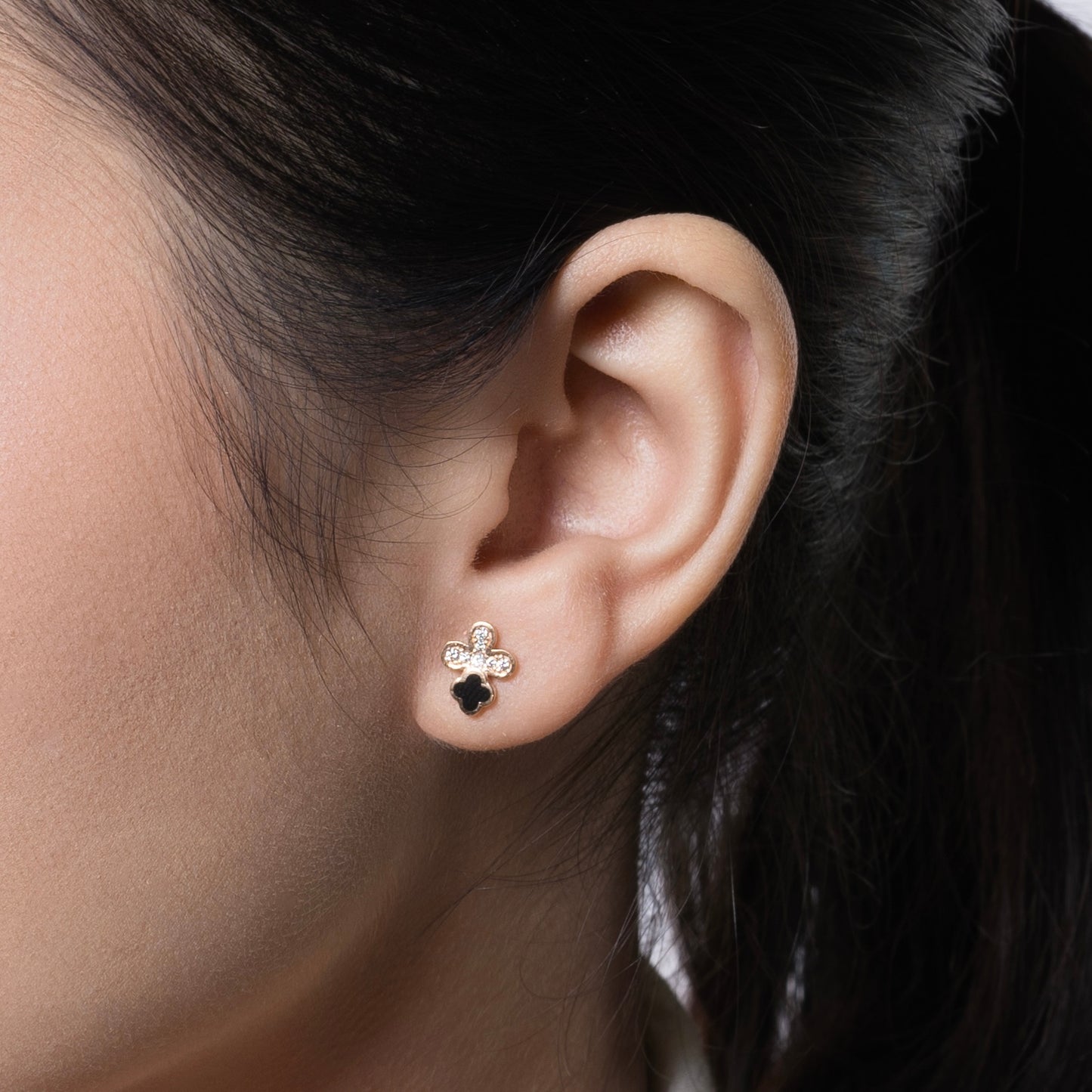 Mazie Black Clover Stud Earring