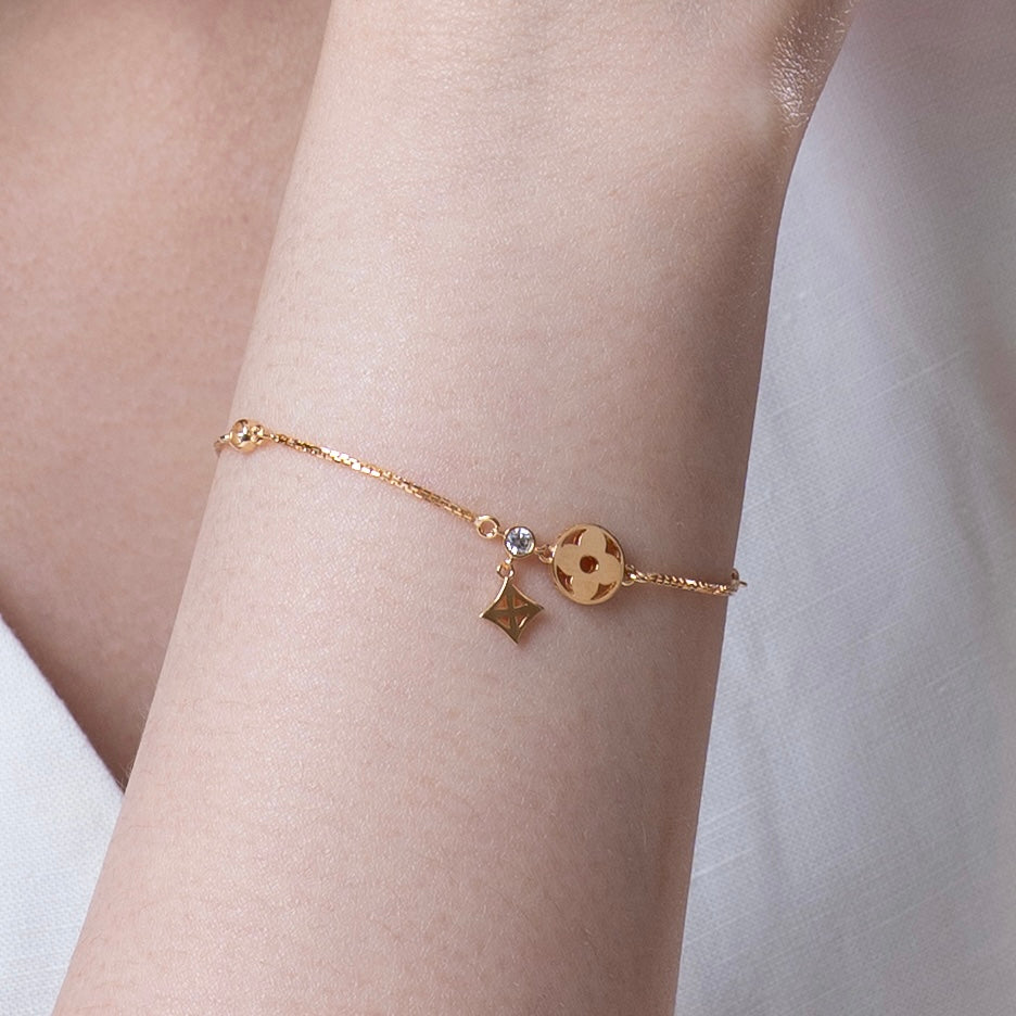 Linda Flower Bezel Bracelet