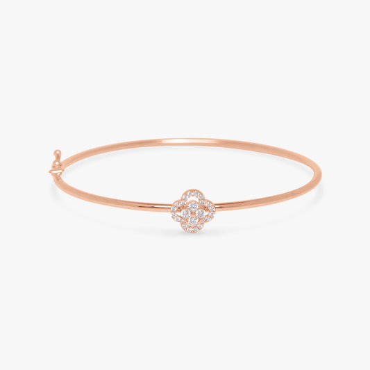 Arnelle Sparkling Clover Bangle